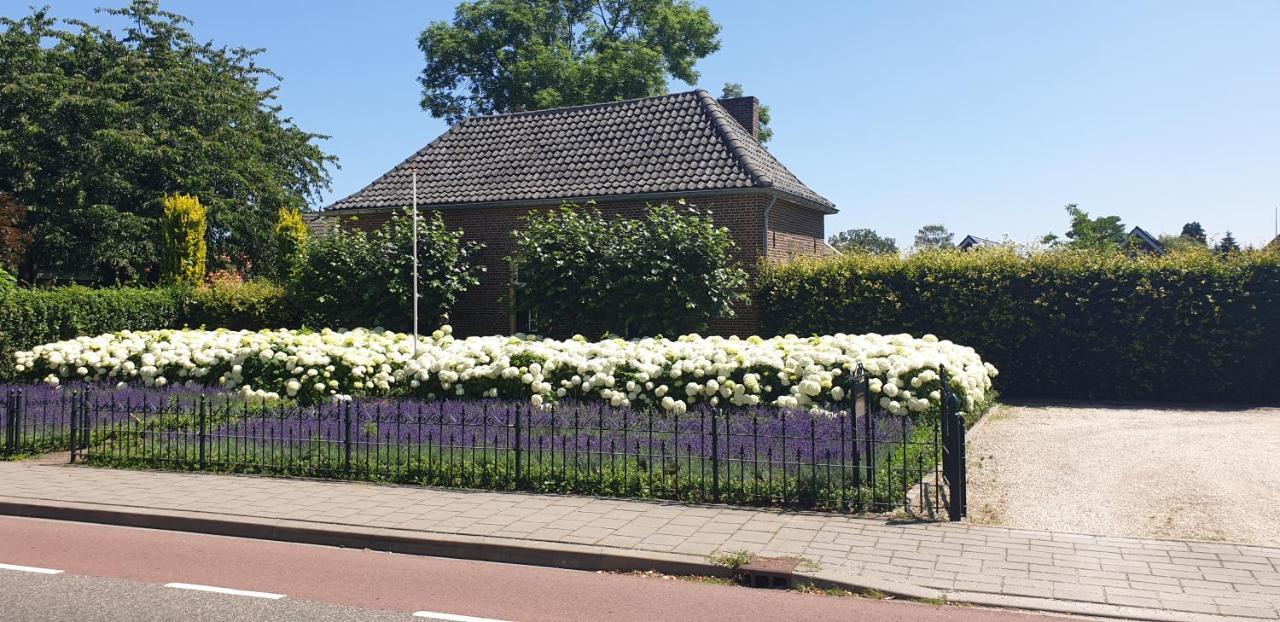 Bed & Breakfast Coopz Doetinchem Bagian luar foto